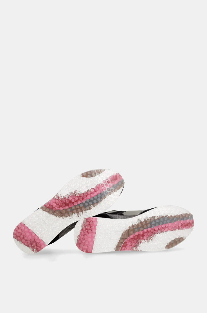 Deportivos Anekke Negros y Plomo