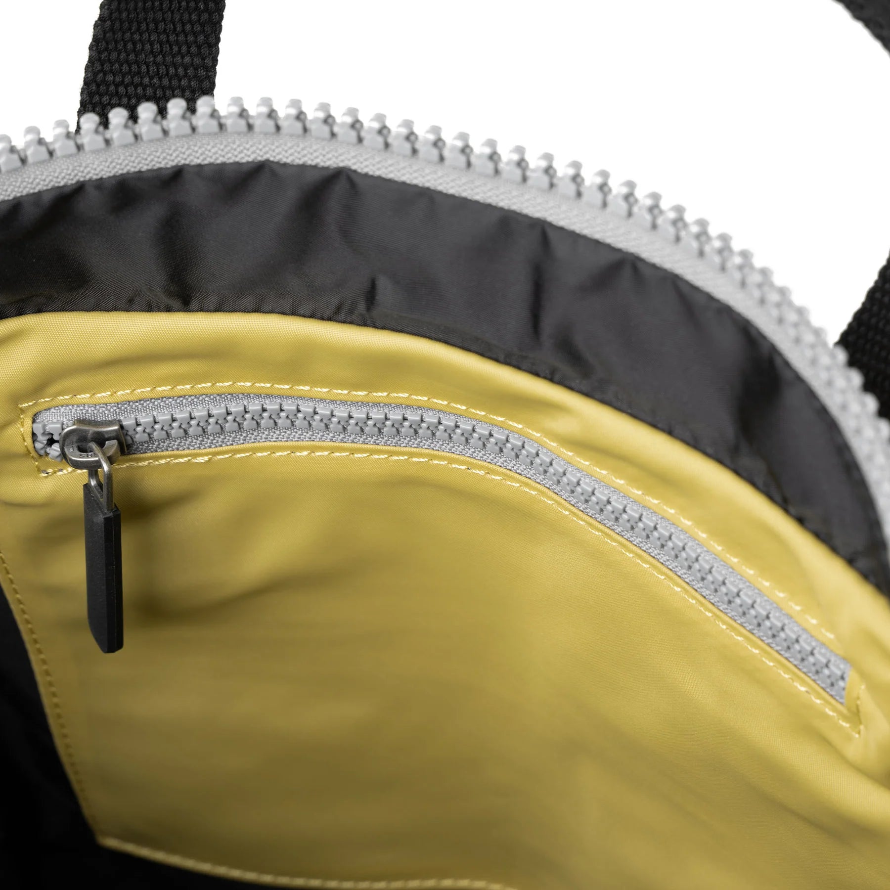 Mochila Roka London Canfield B - Bamboo - Mediana