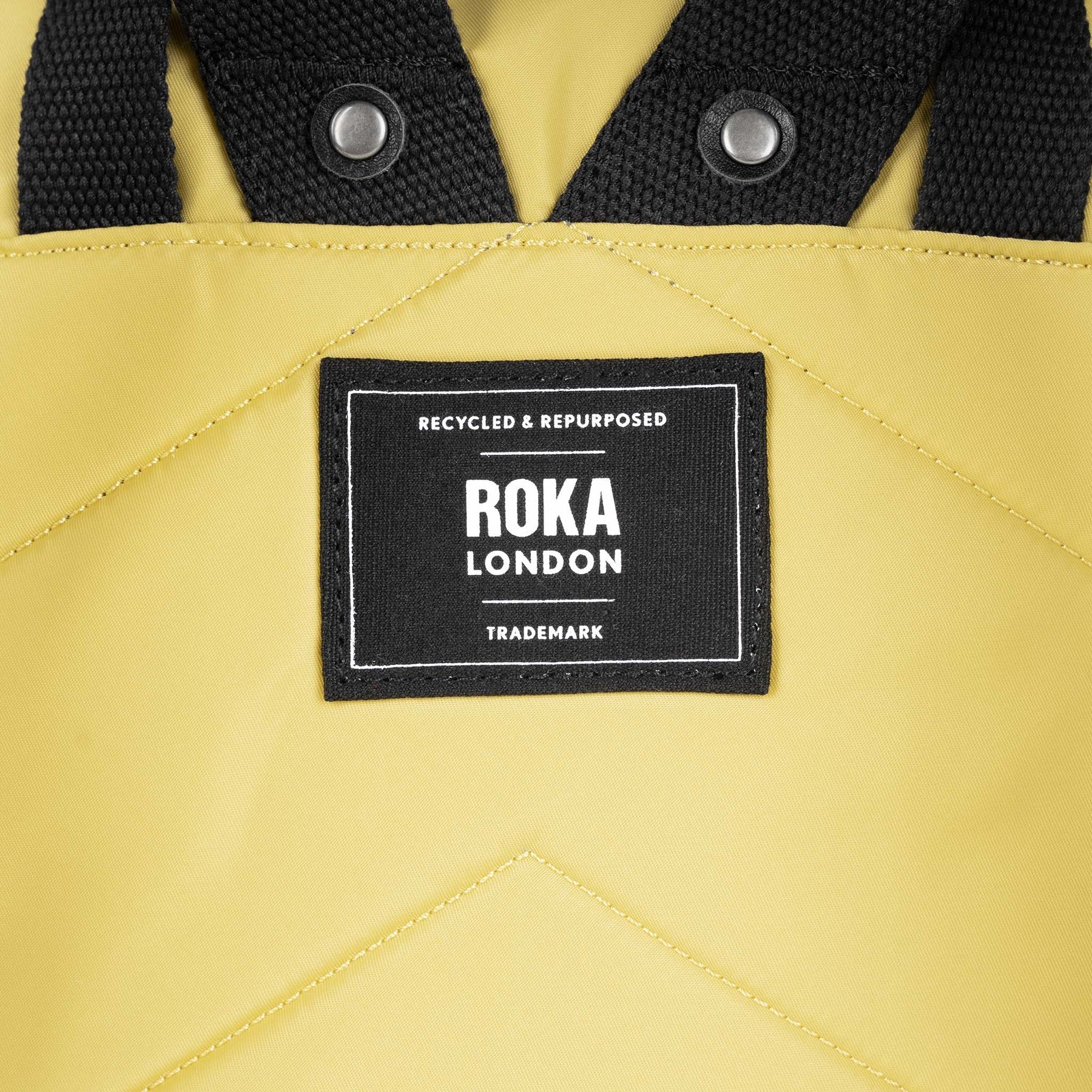 Mochila Roka London Canfield B - Bamboo - Mediana