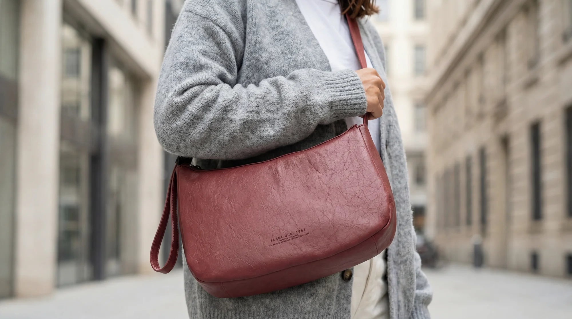 Bolso Hobo & Cross Slang Sami Top
